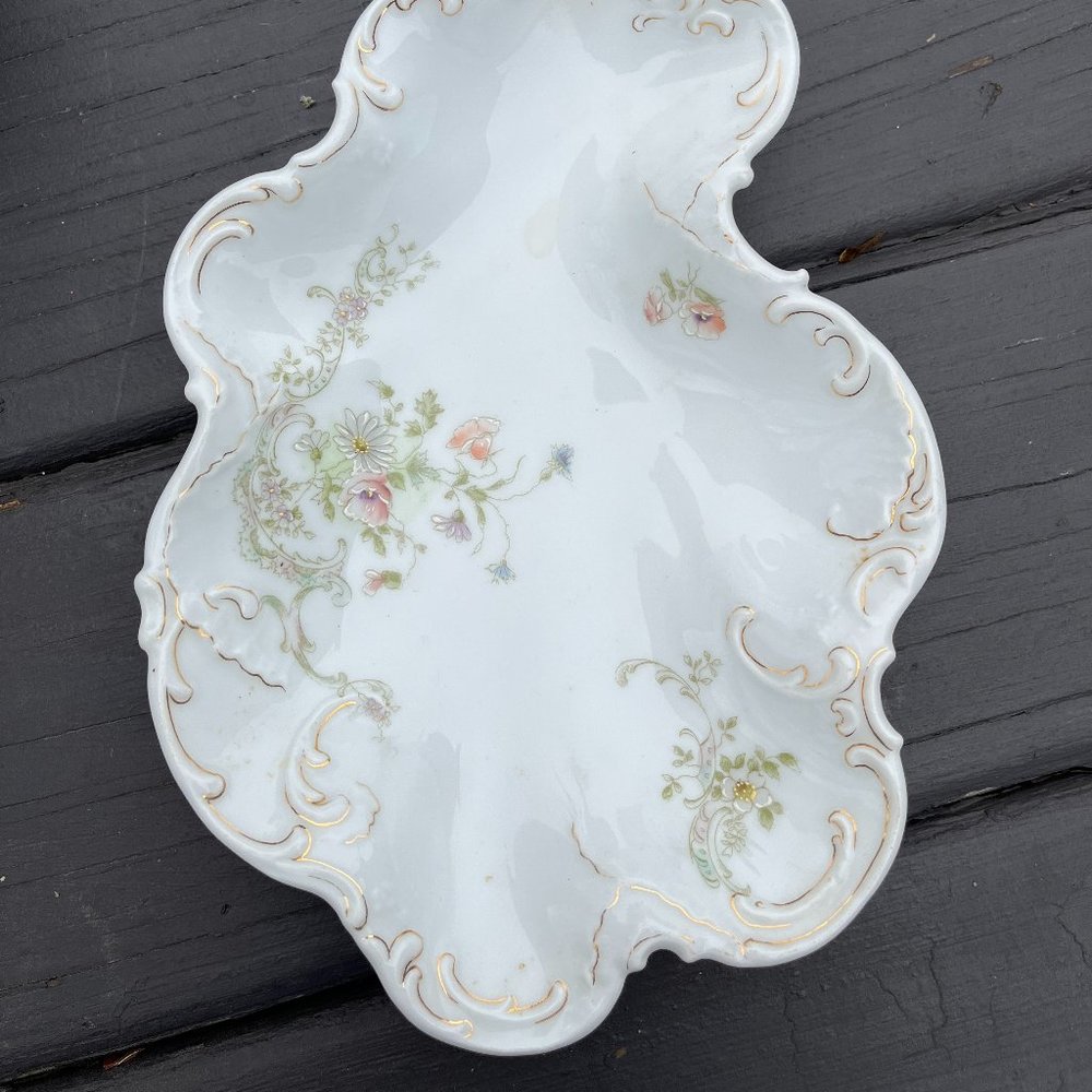 VNTG Krautheim Bavaria Germany Ceramic Hand Painted Candy Nut Vegetable Dish